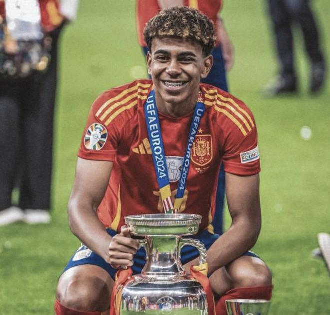 马拉松“最快女护士”因违规兼职取酬，被医院警告处分6个月